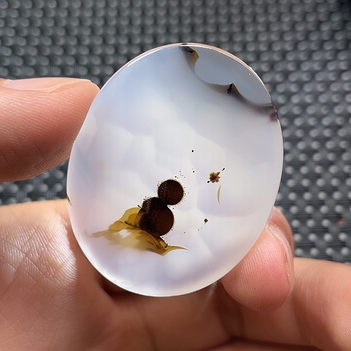 未镶嵌颈饰玛瑙/玉髓胖*鱼