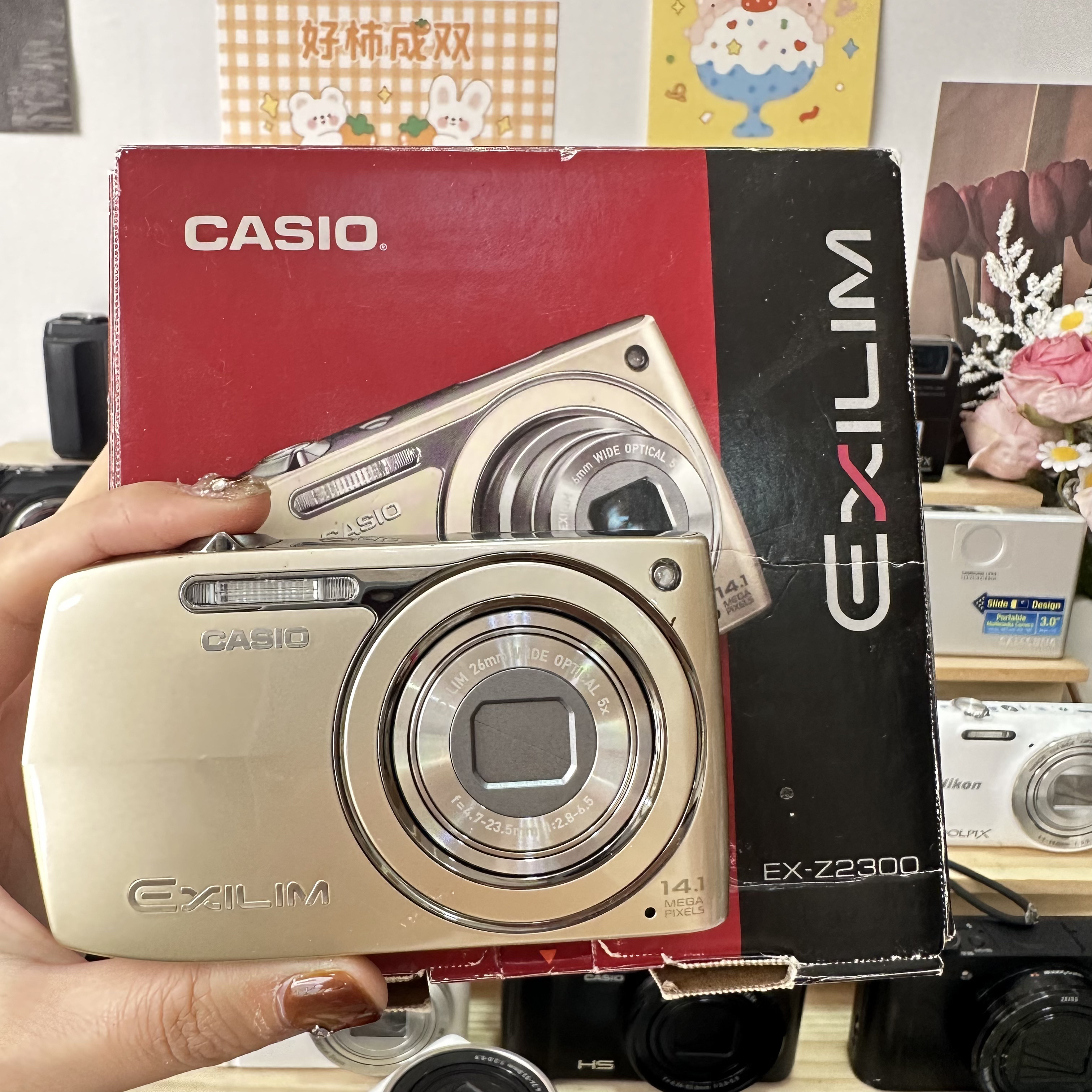 9新 Casio/卡西欧 卡西欧z2300原盒1410万5倍变焦自带美颜相机