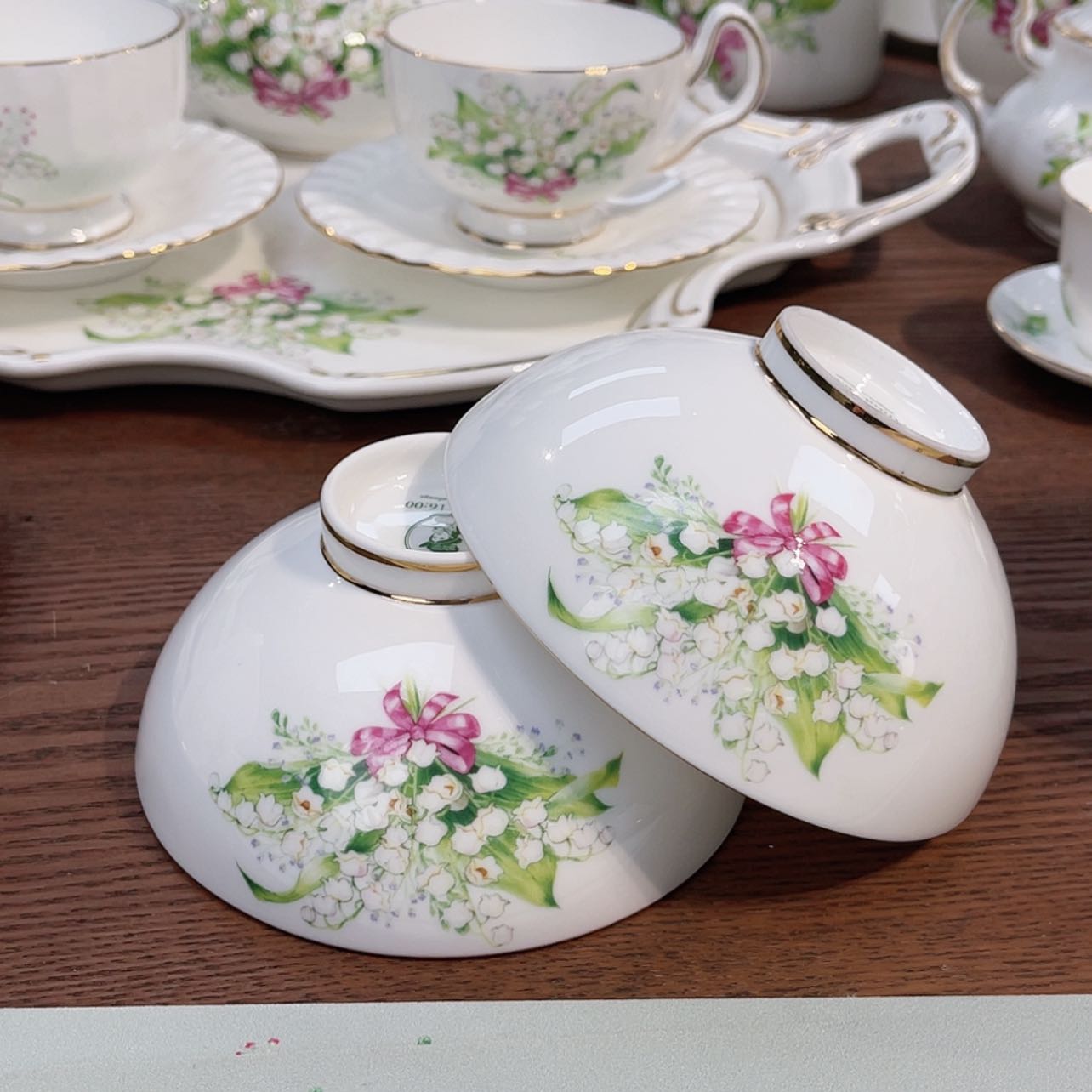 【闪购商品】瓷片碗碗————————