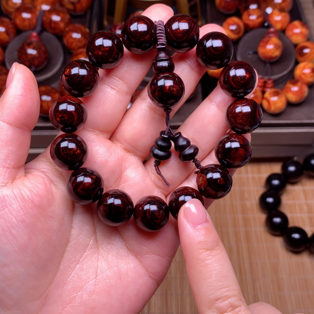 檀香紫檀（小叶紫檀）桃5f