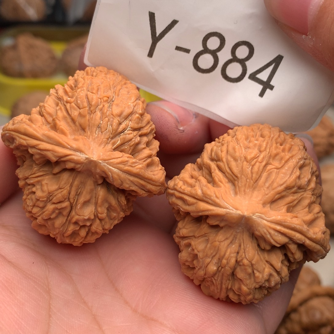 文玩核桃把件42南疆石………….