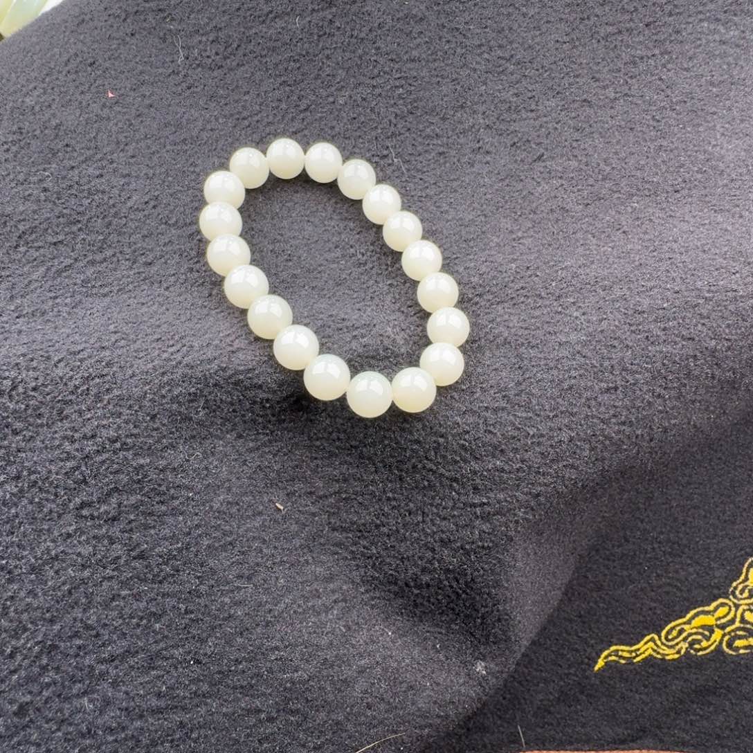 和田玉（糖玉）未镶嵌手链