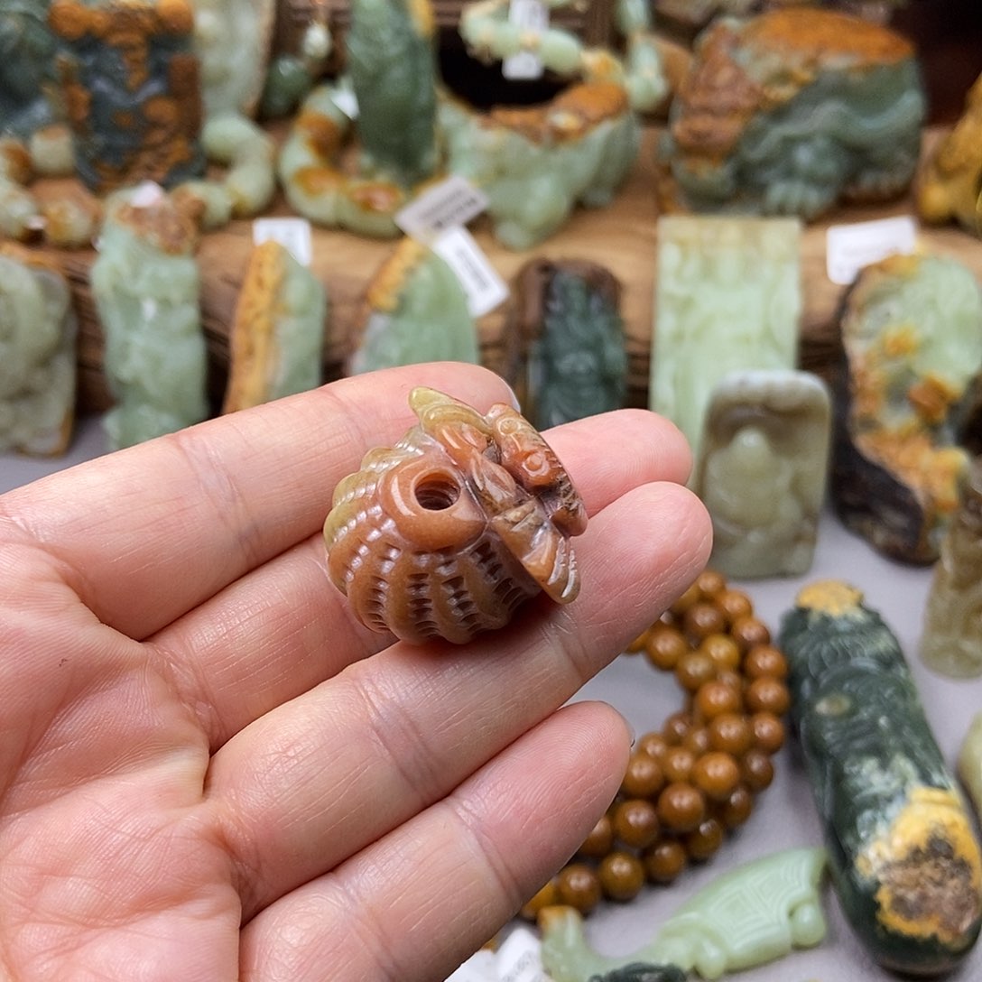 蛇纹石玉手把合金