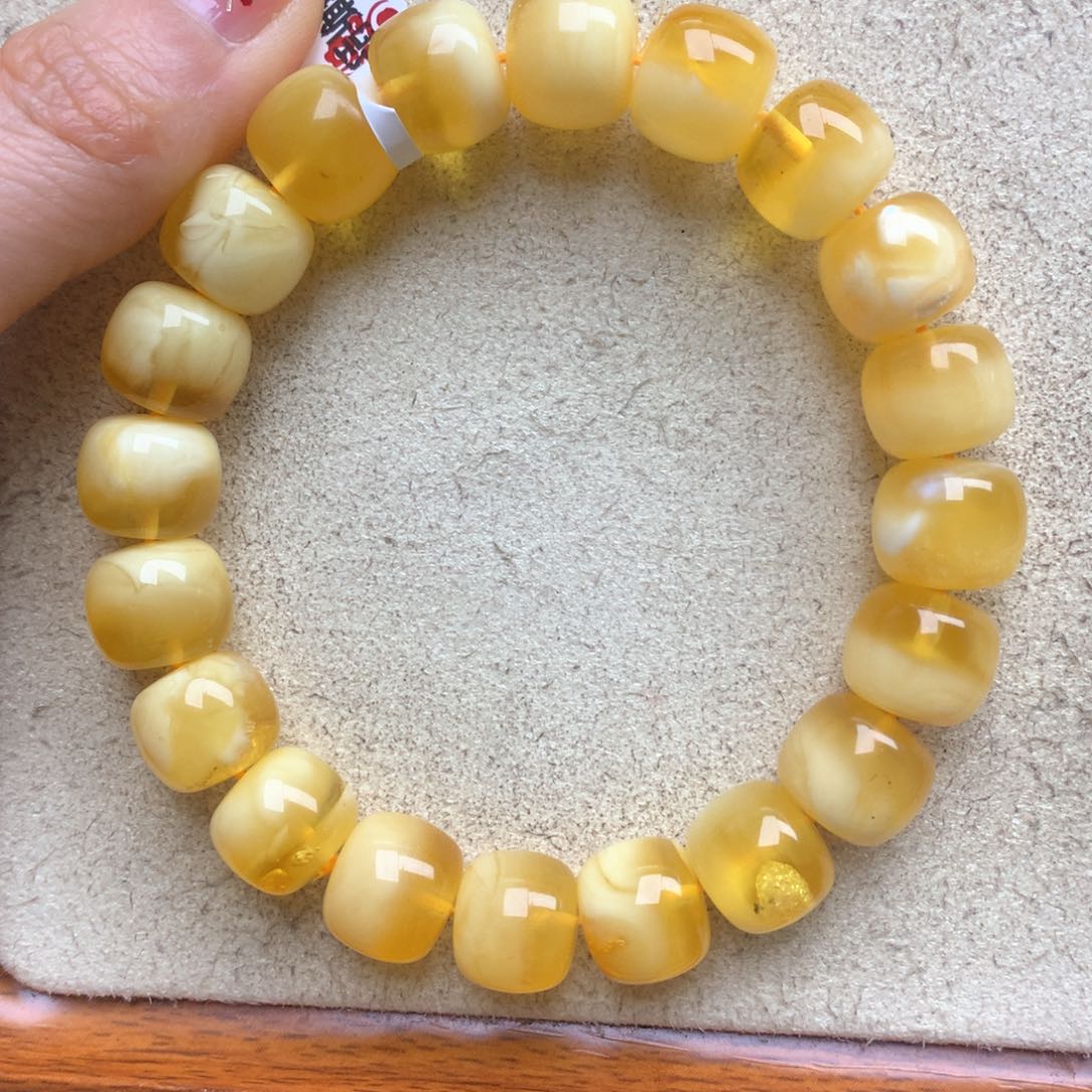 蜜蜡珠宝奇石未镶嵌18