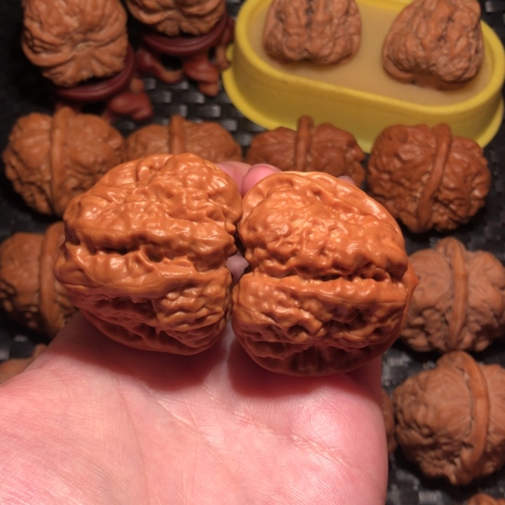 東***哥文玩核桃把件蛙王