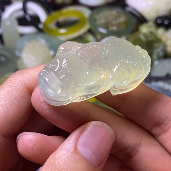 岫玉岫玉挂件未镶嵌