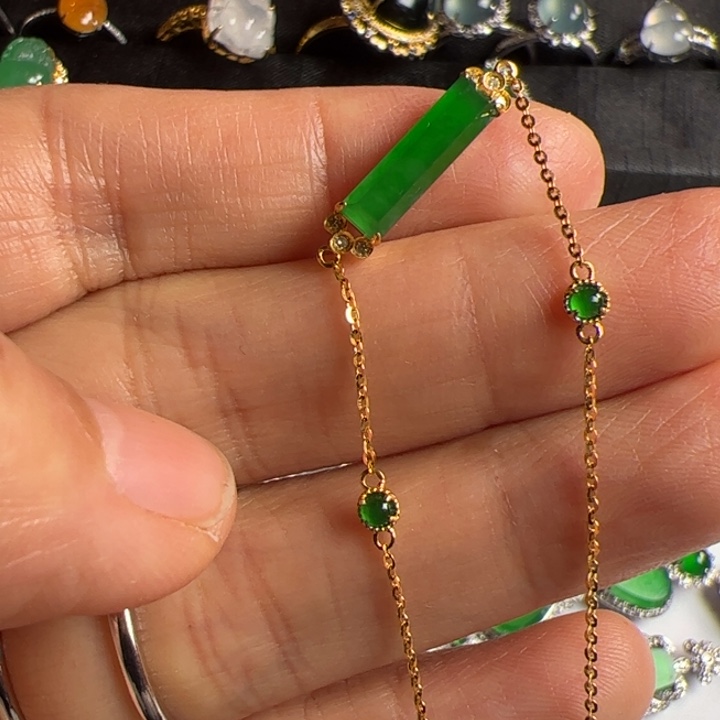 翡翠手链18K金镶嵌翡翠吊坠项链
