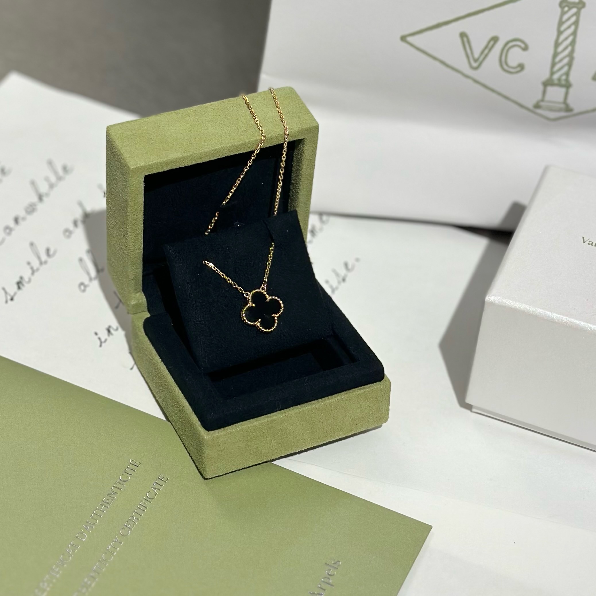 全新未使用 梵克雅宝  24年全套 VCA梵克雅宝 黑玛瑙四叶草项链