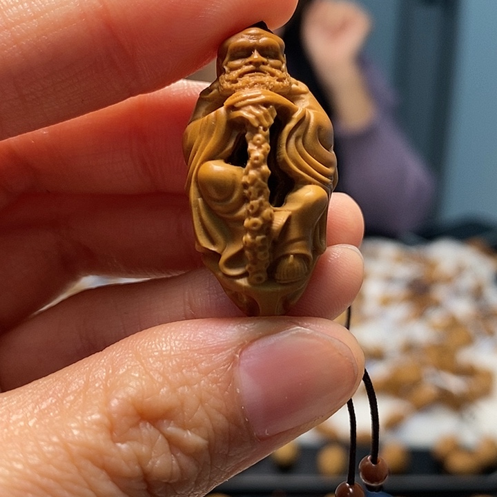 橄榄核吊坠橄榄核