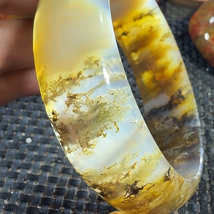 ）***玛瑙/玉髓未镶嵌颈饰