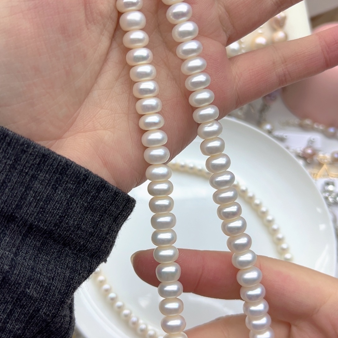 珊****淡水珍珠未镶嵌颈饰