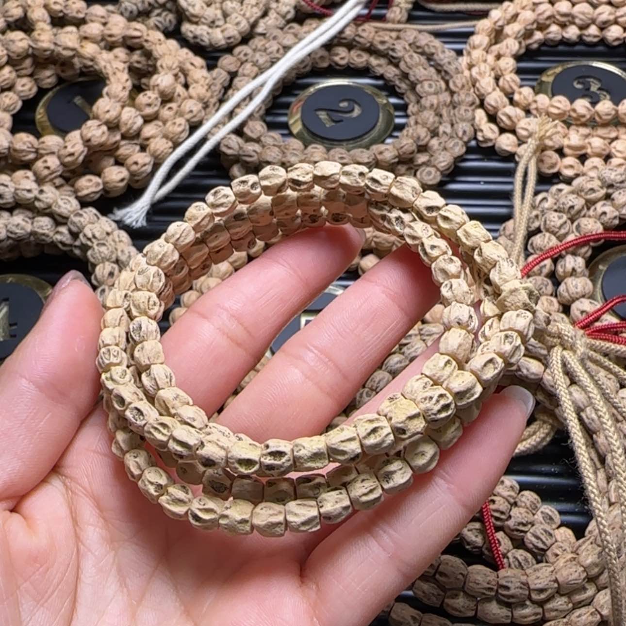 【闪购商品】柏香籽/百香籽吊坠A*b