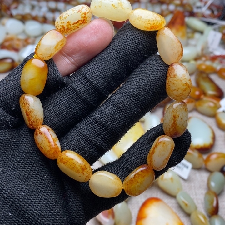 和田玉未镶嵌手链