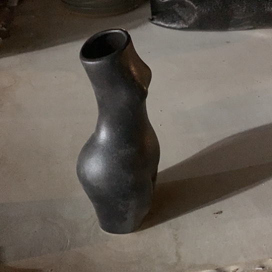 此***觅陶瓷材料研究中心紫砂