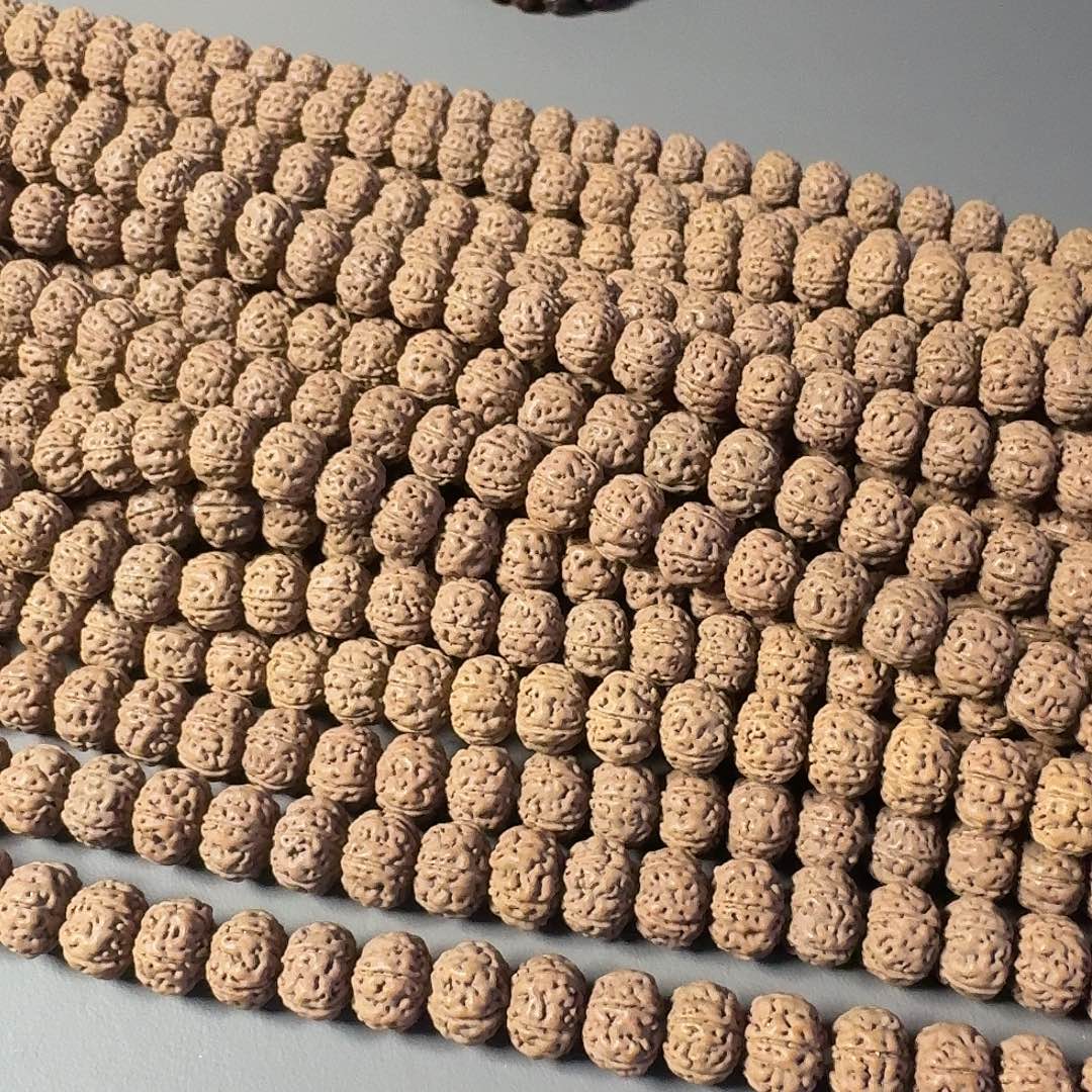 金刚菩提吊坠孔道黄匀老树王顶级品相108