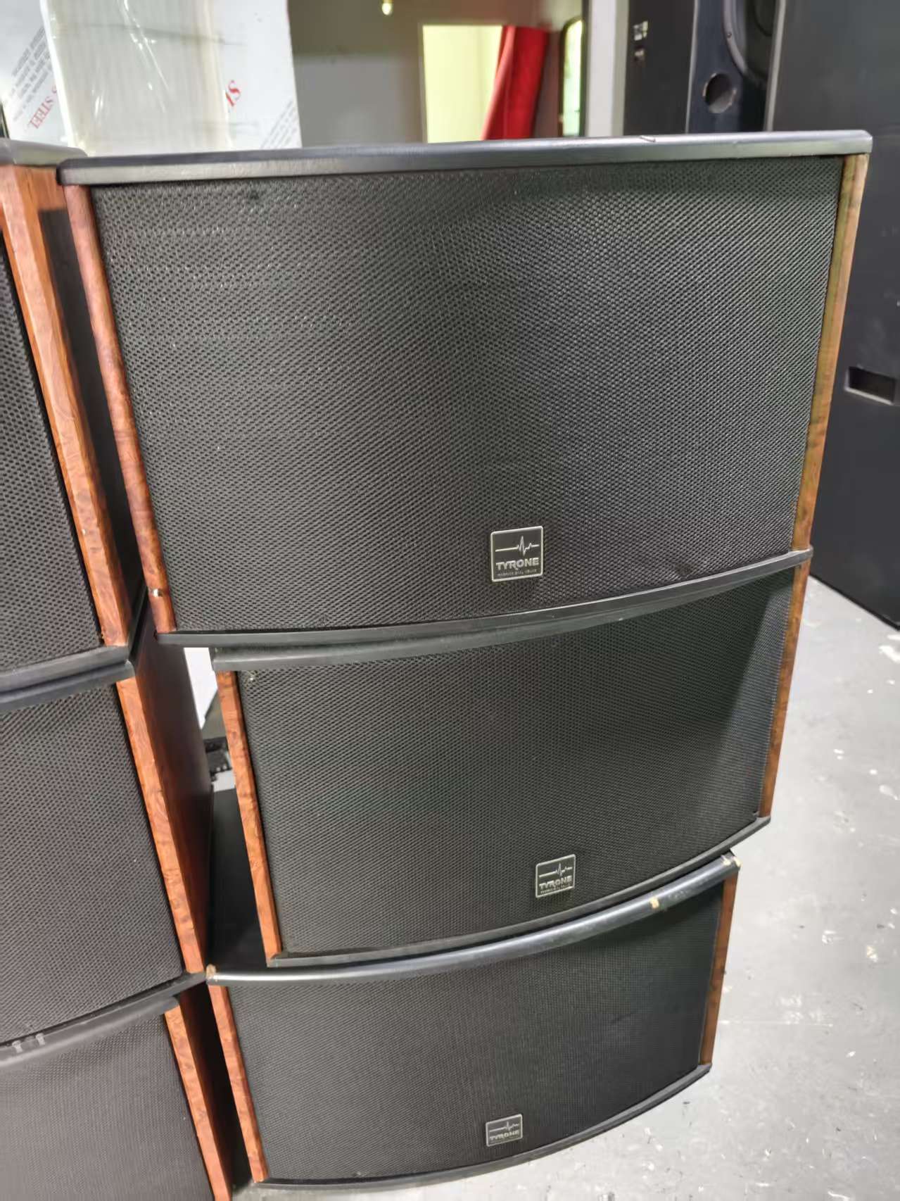 不包邮 一对  12寸卡包KTV音响  音箱   运费到付 