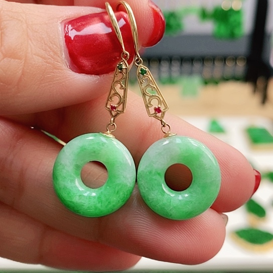 翡翠耳饰18K金镶嵌耳饰