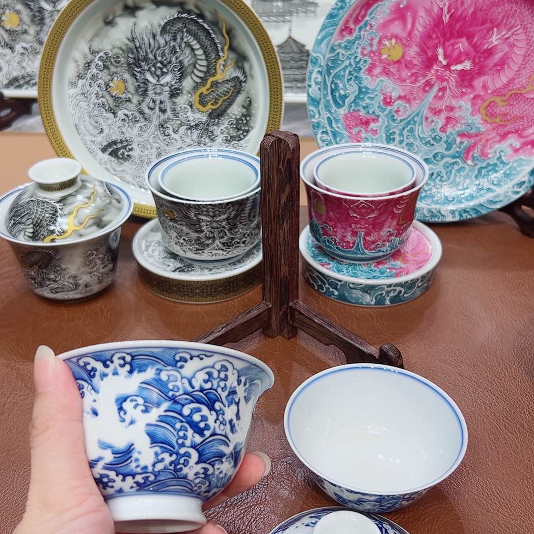 摆件漫*分景德镇陶瓷艺术展演厅及景德镇