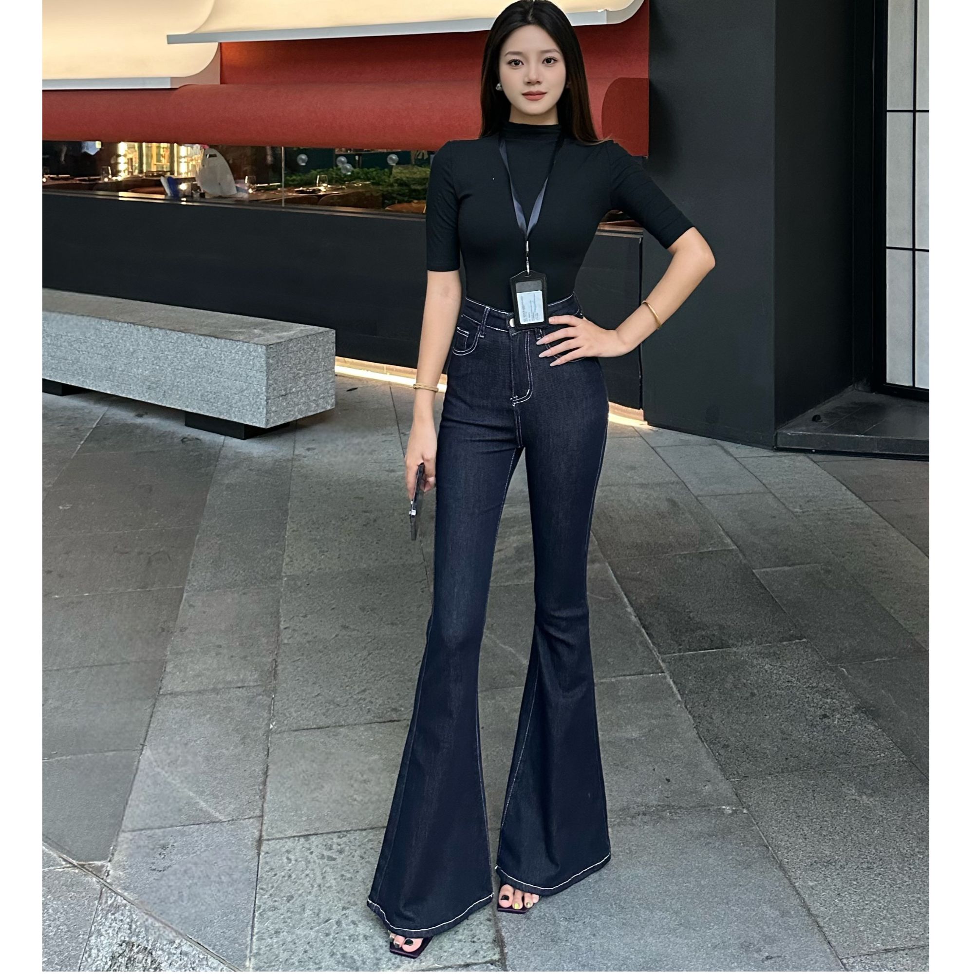 裤长110cm起丹宁蓝女士牛仔喇叭裤户外高级显瘦修身牛仔裤微喇裤