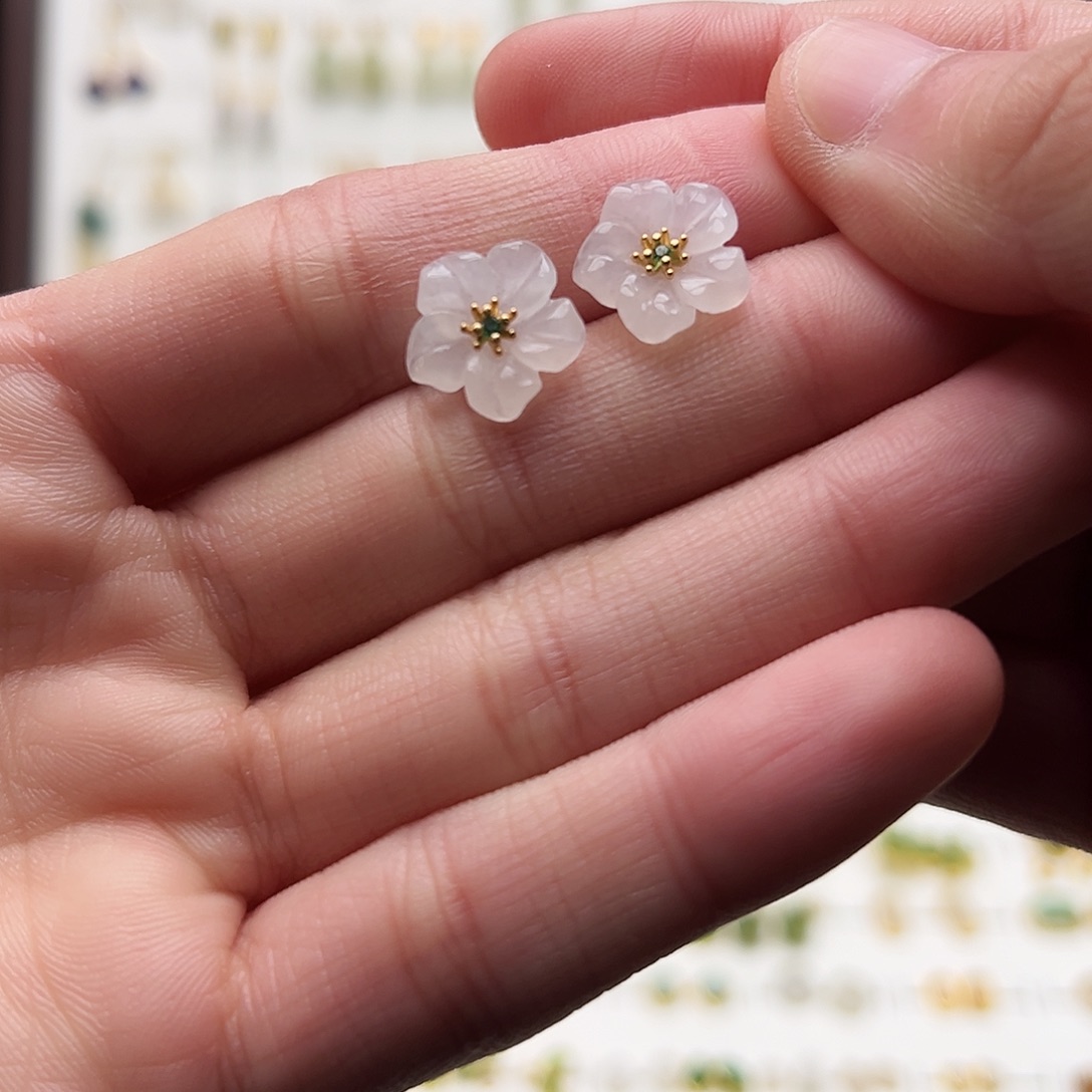 银S925镶嵌和田玉耳饰