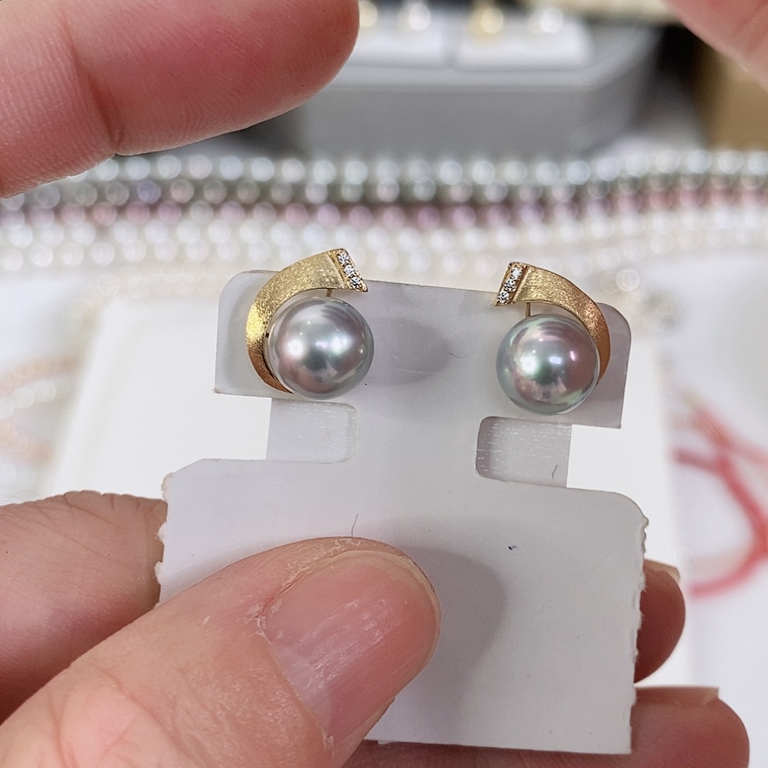 海水珍珠耳饰18K金镶嵌8mm