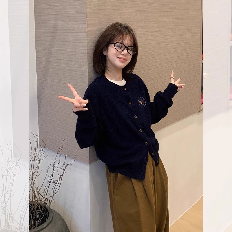 秋冬慵懒风穿搭藏蓝色毛衣开衫外套女春秋款小个子外搭针织衫上衣