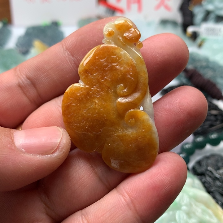 翡翠颈饰未镶嵌保真天然a货翡翠