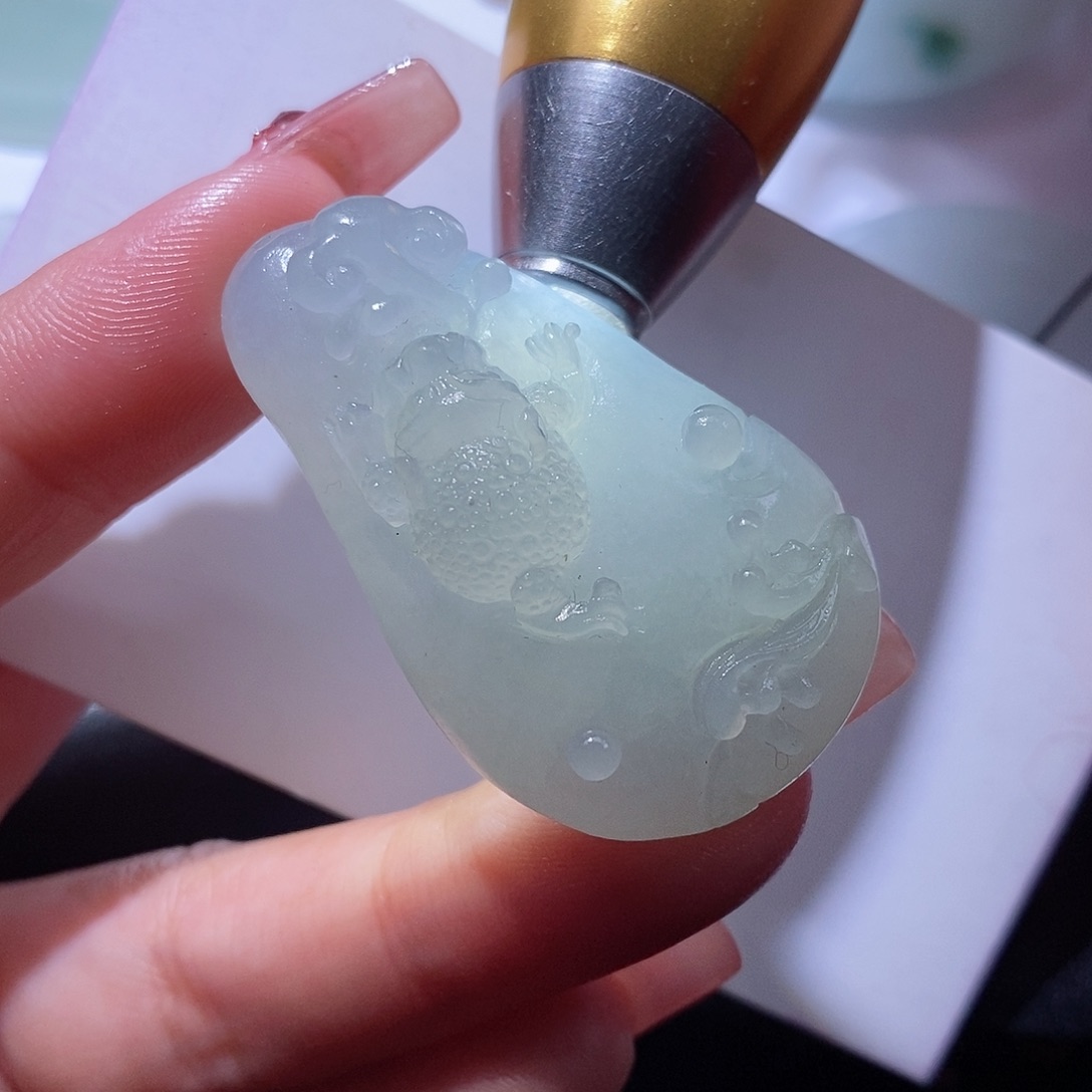 定制翡翠未镶嵌翡翠