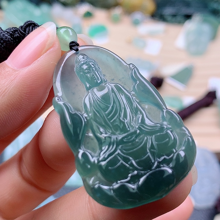 【闪购商品】翡翠颈饰未镶嵌雷*翡翠吊坠
