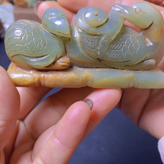 白玉菩提吊坠摆件