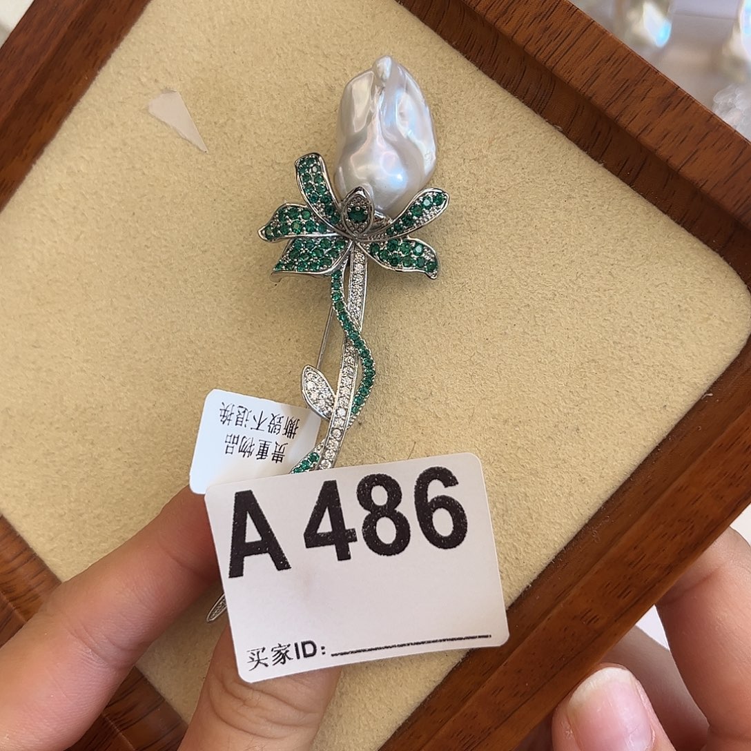 合金耳饰淡水珍珠
