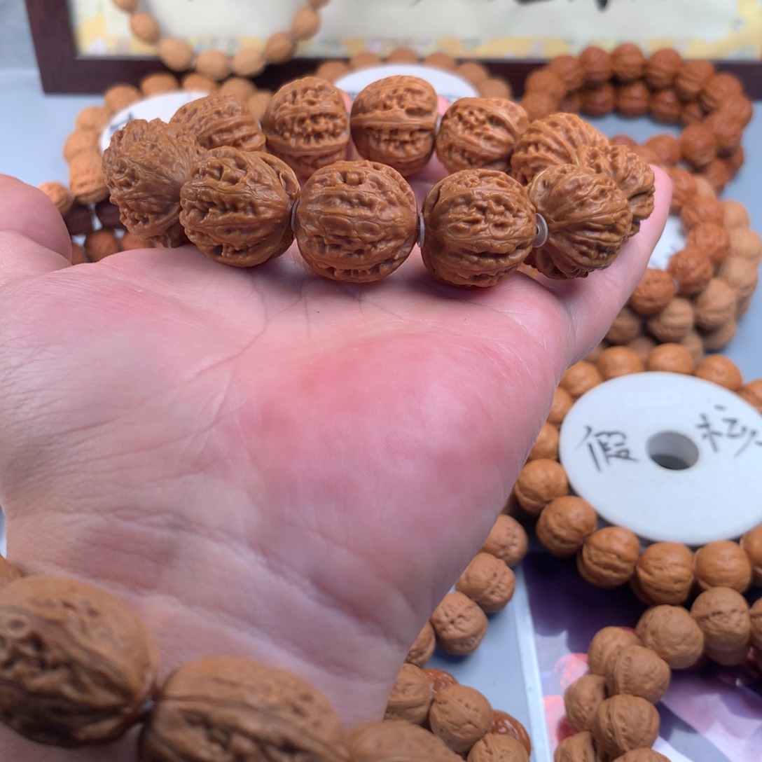 文玩核桃手串京八棱