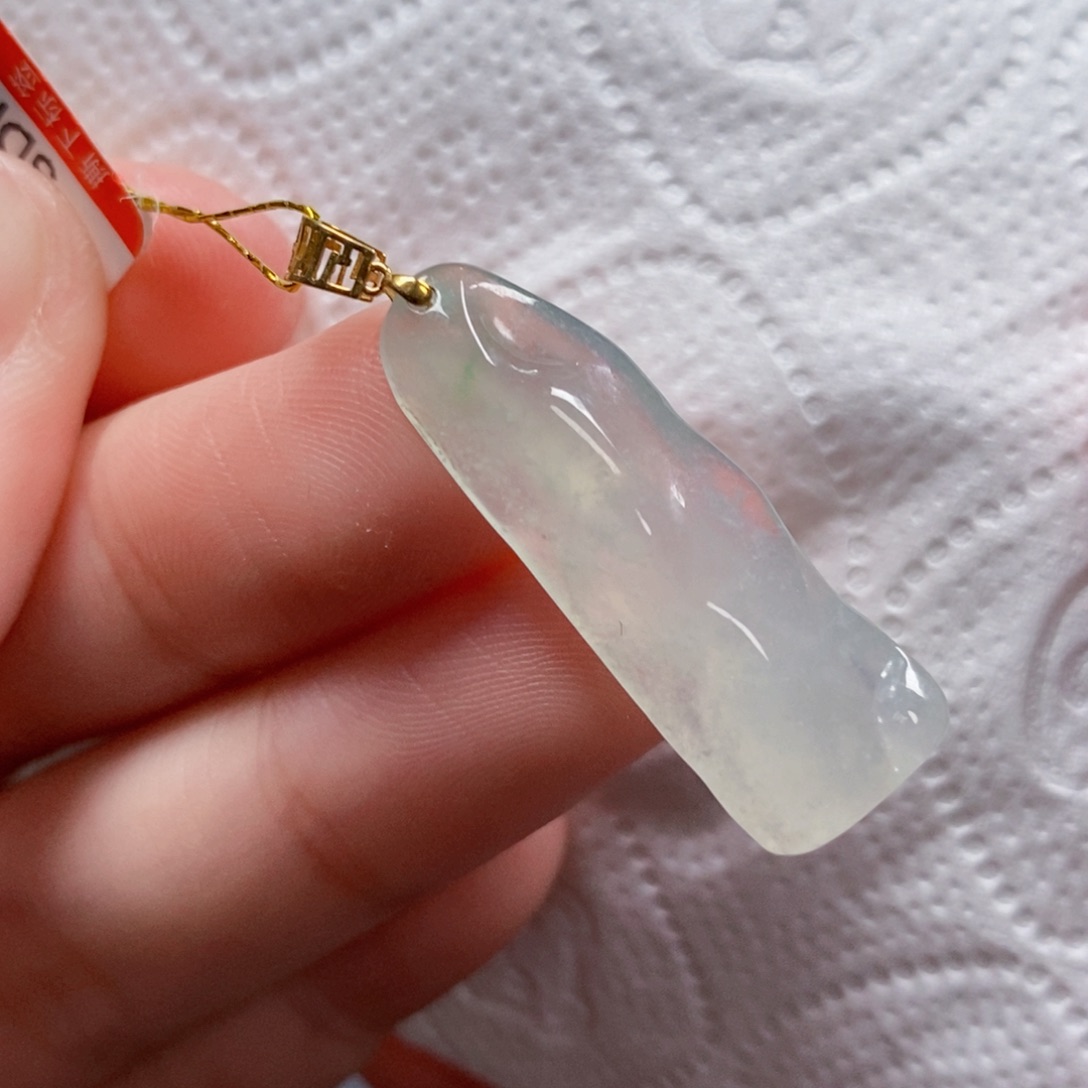 【闪购商品】翡翠吊坠(不含链)未镶嵌684