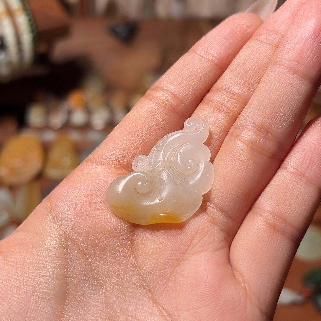 和田玉颈饰未镶嵌