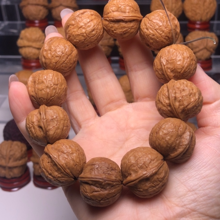 文玩核桃吊坠源****19黄金豆