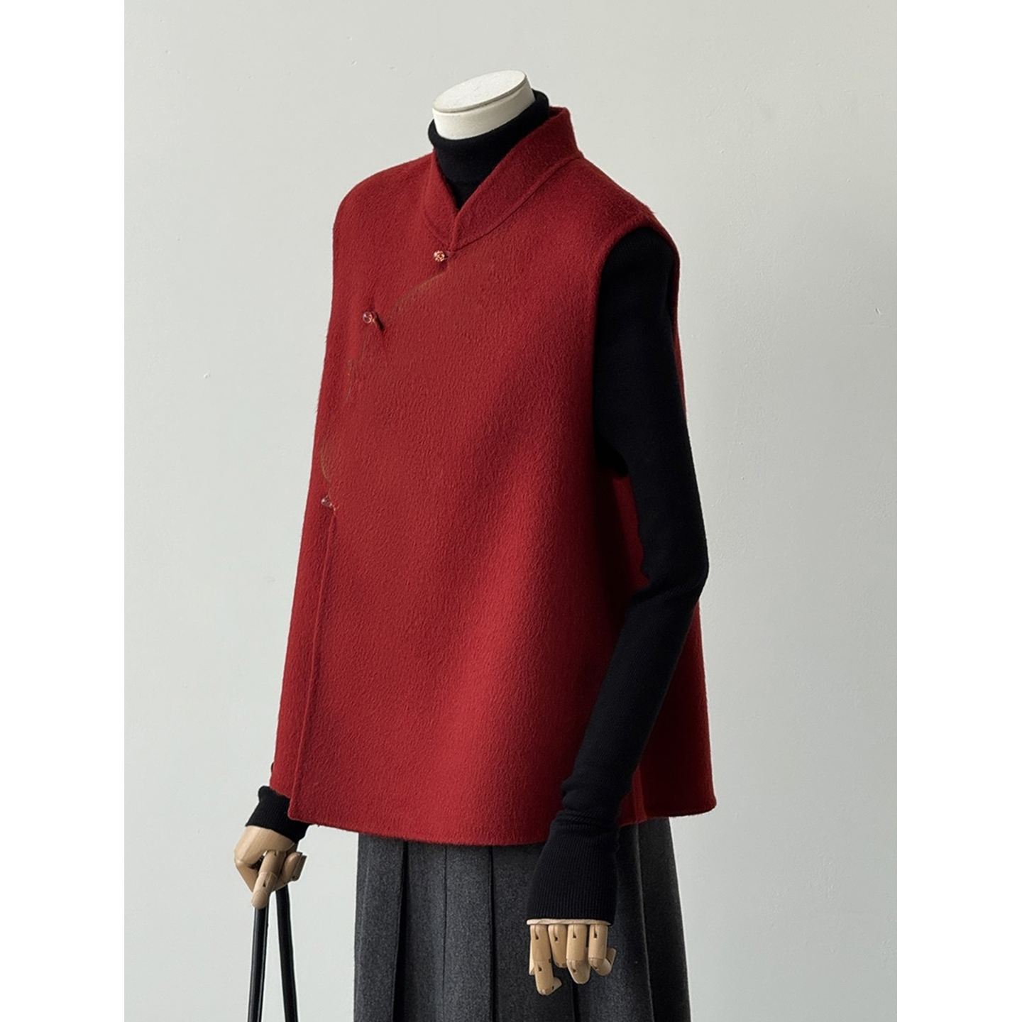 新年/圣诞/元旦/结婚/拜年服红色刺绣国风新中式双面手缝羊毛马甲