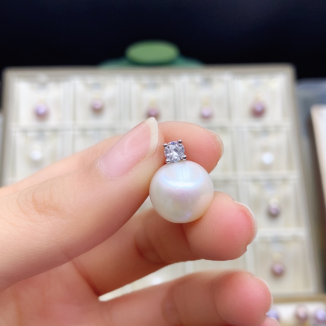 淡水珍珠颈饰合金