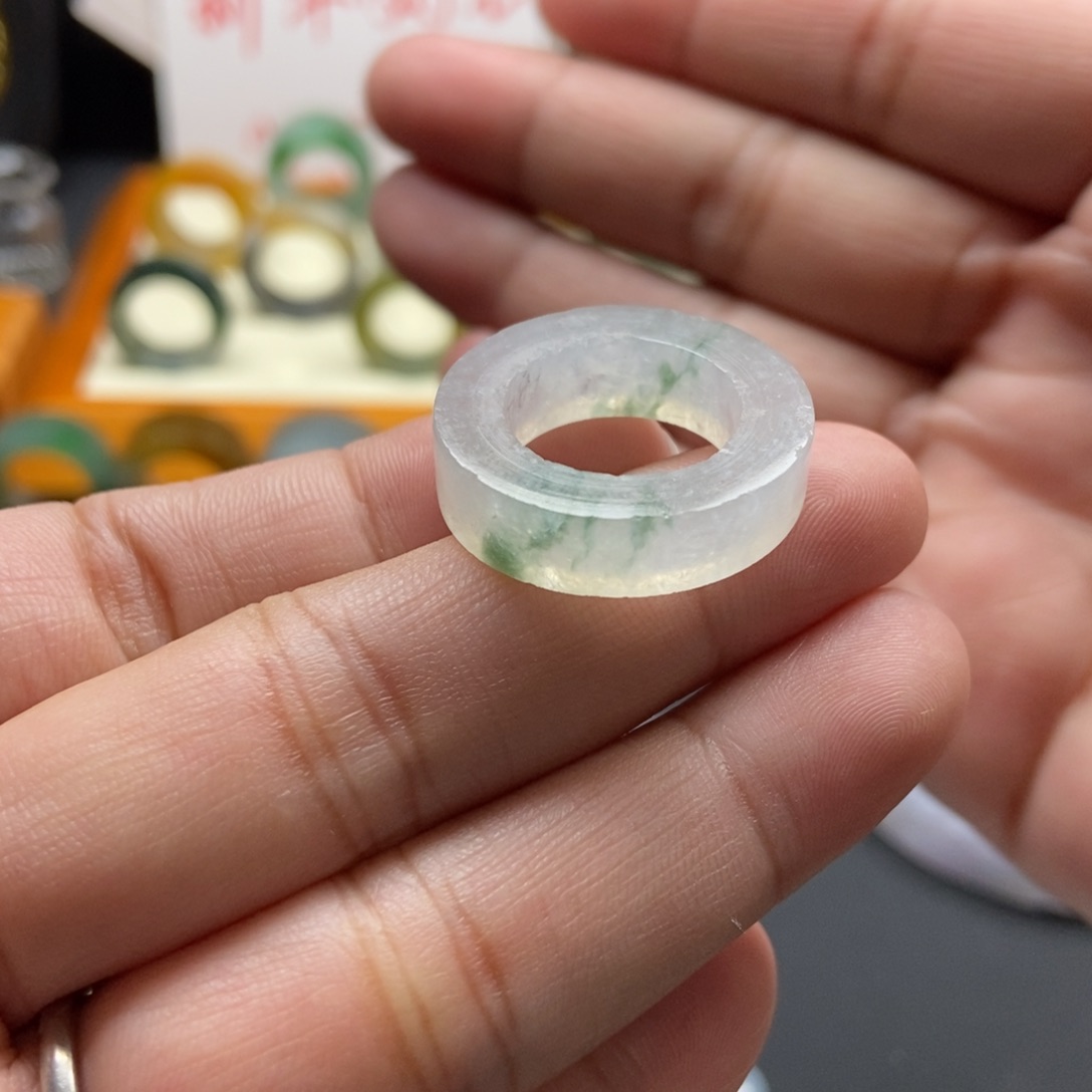 定制翡翠翡翠未镶嵌空*