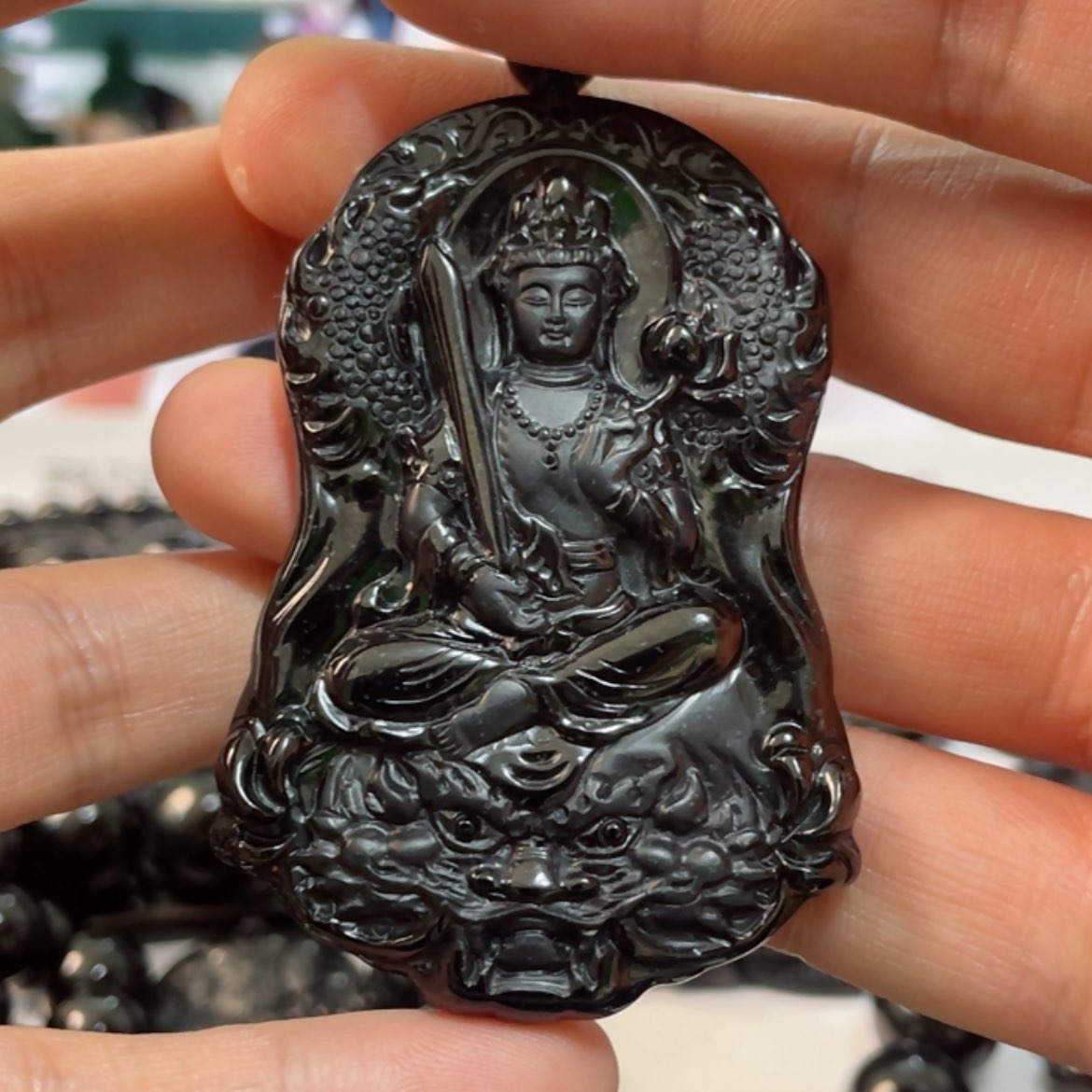 【闪购商品】翡翠吊坠(不含链)未镶嵌捂**风9