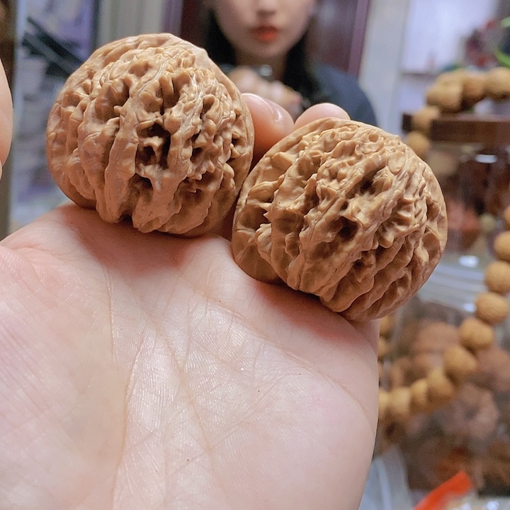 【闪购商品】文玩核桃把件42.5霞云岭修