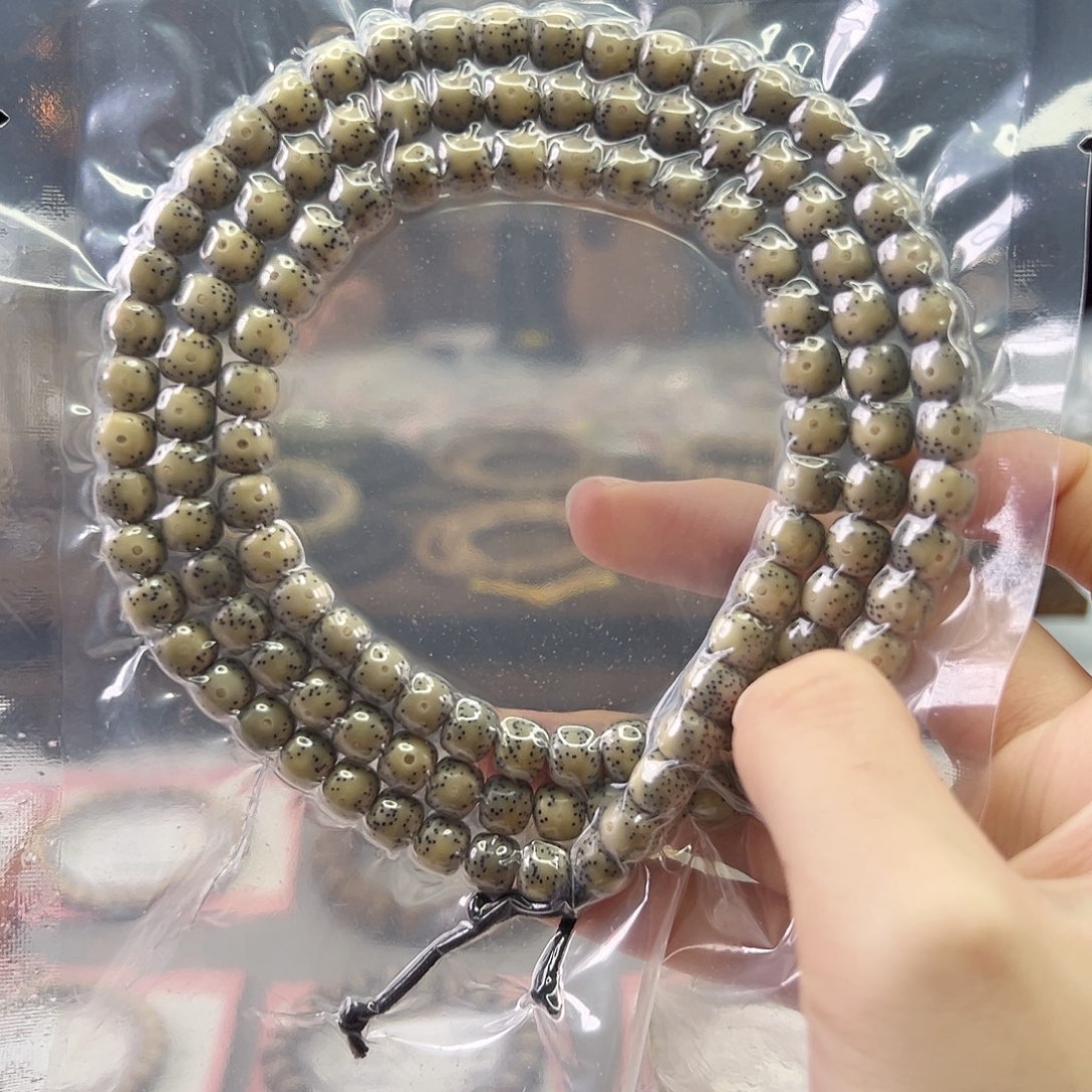 星月菩提吊坠Ll.8x7正月 同枝果 火龙果星