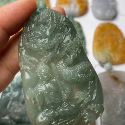 定制翡翠未镶嵌翡翠