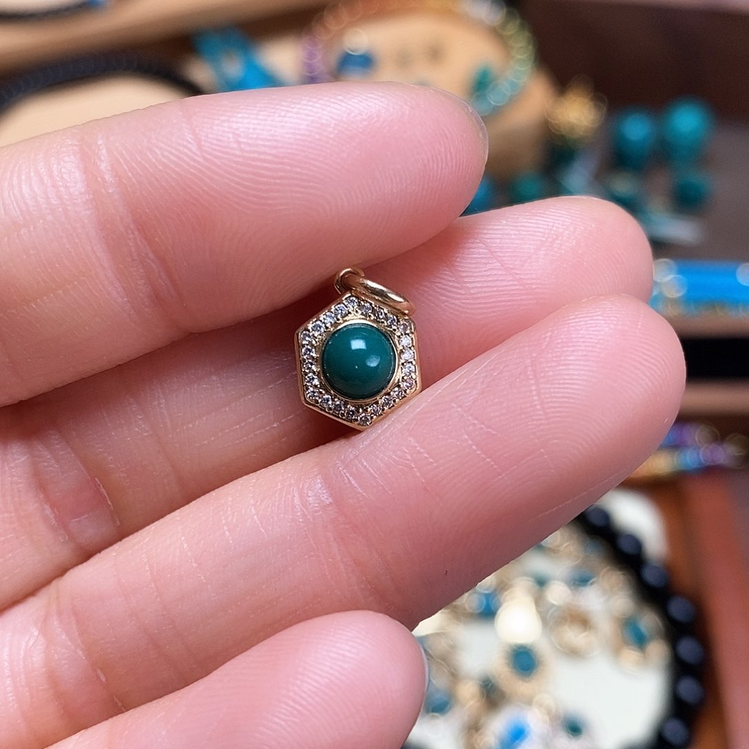 绿松石珠宝奇石未镶嵌