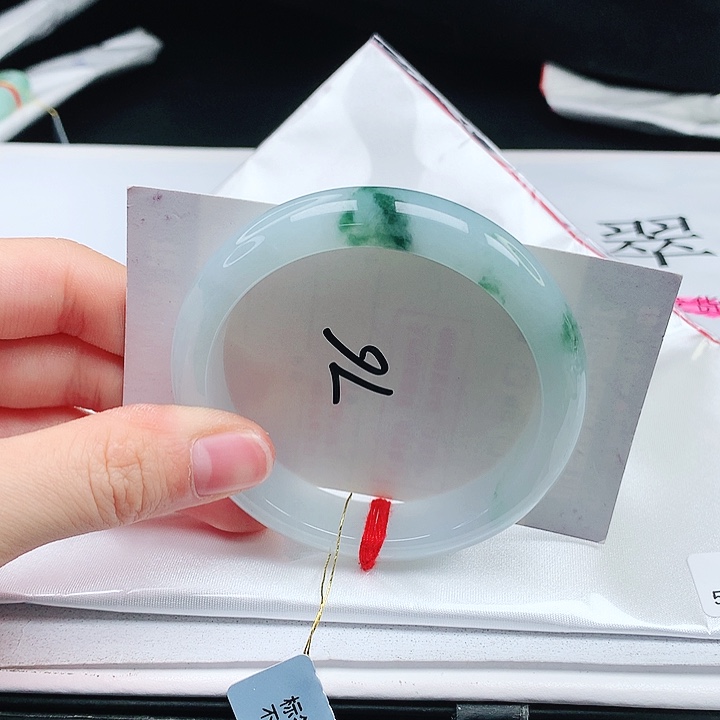 翡翠手镯未镶嵌缅甸天然a货手镯54+