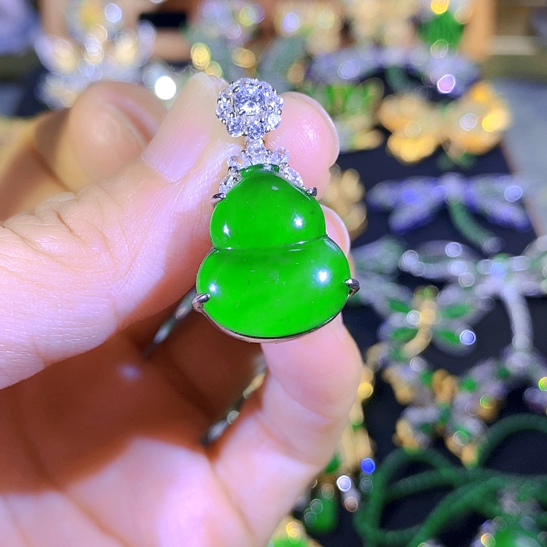 吊坠(不含链)银S925镶嵌翡翠