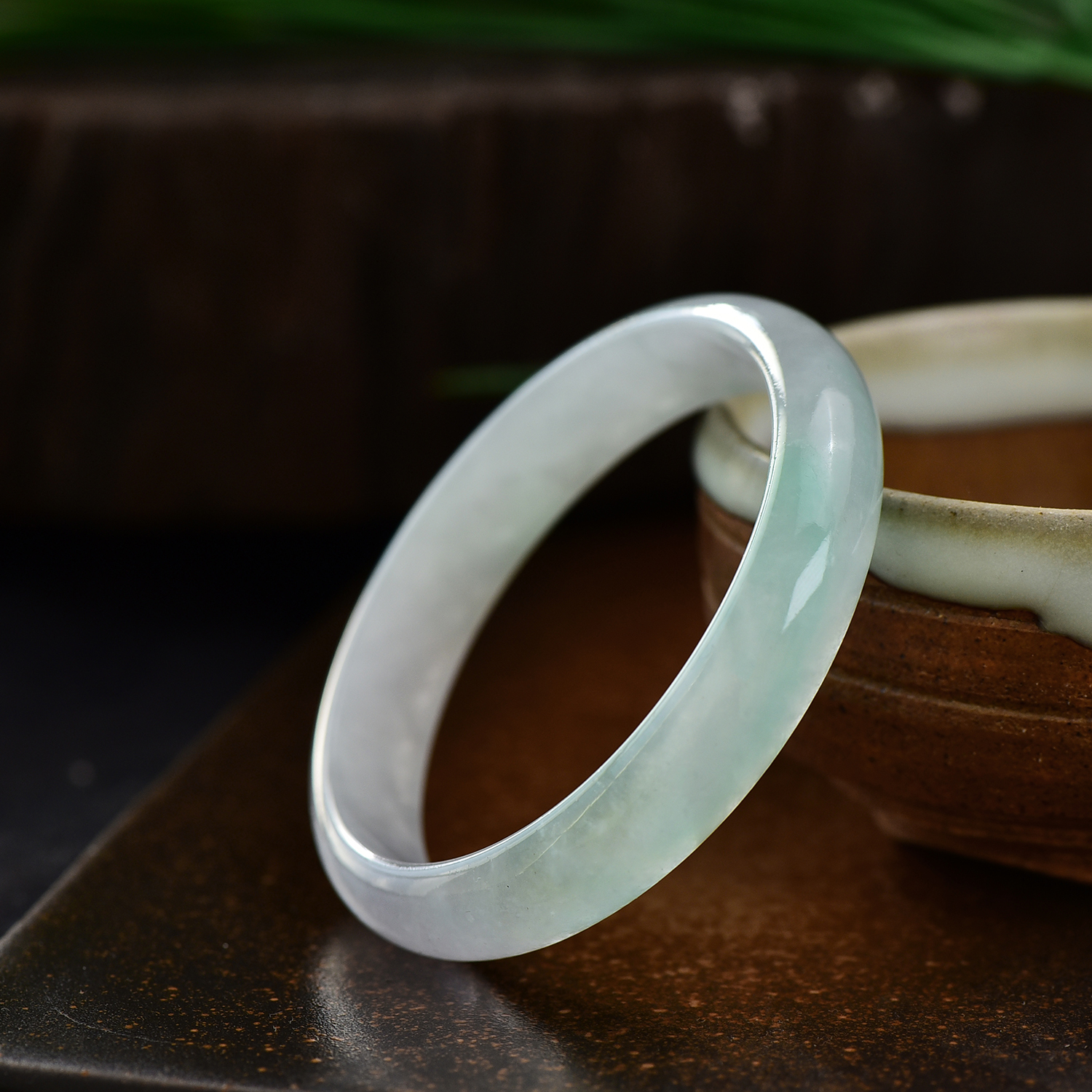 时尚大女王冰透女款精美美人镯多样性发其一