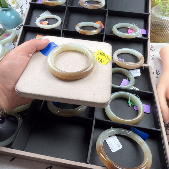 未镶嵌手镯和田玉玲珑美镯58