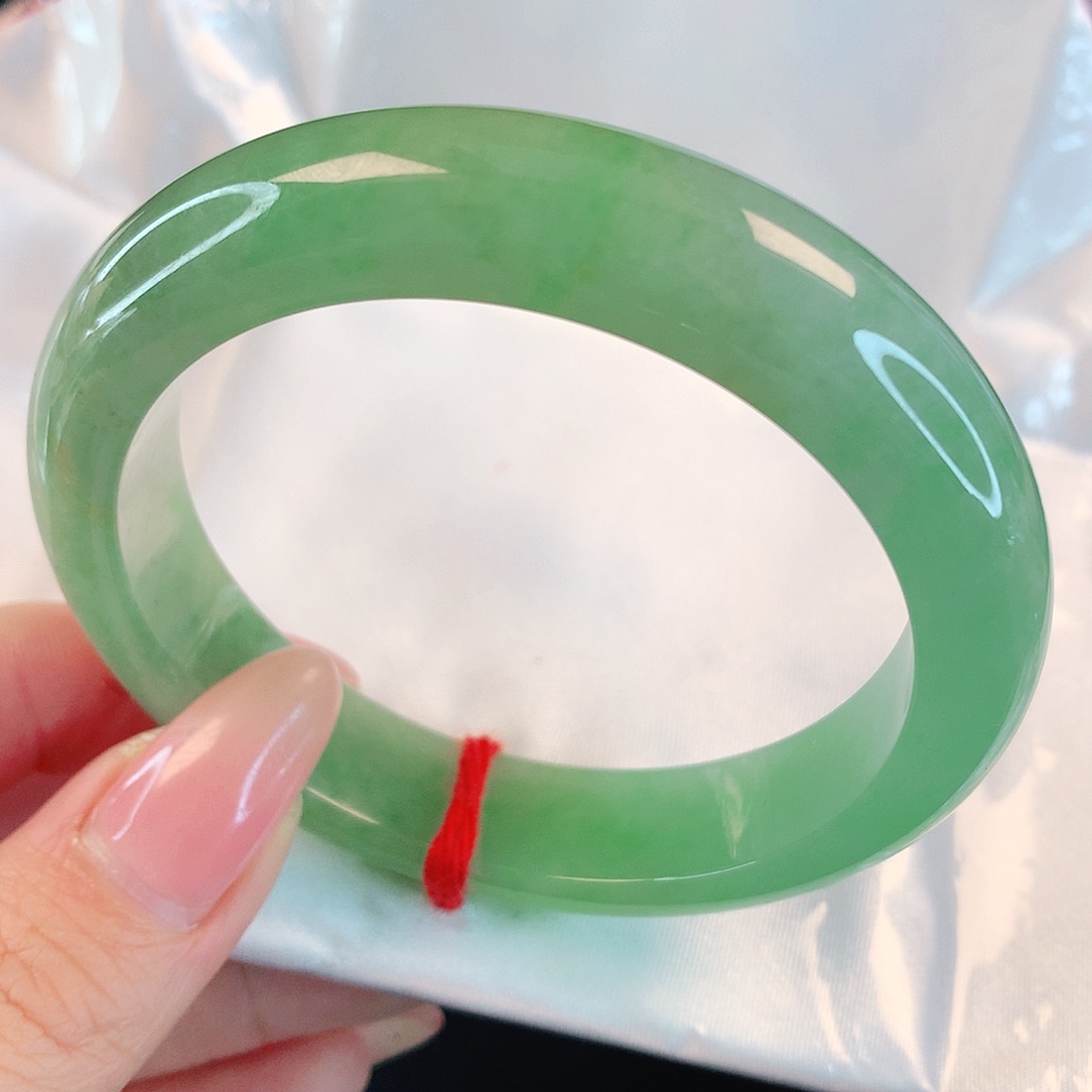 翡翠手镯未镶嵌4830翡翠