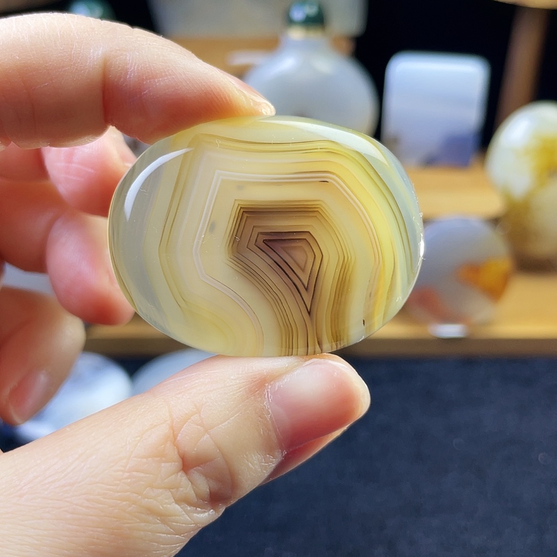 玛瑙/玉髓未镶嵌吊坠