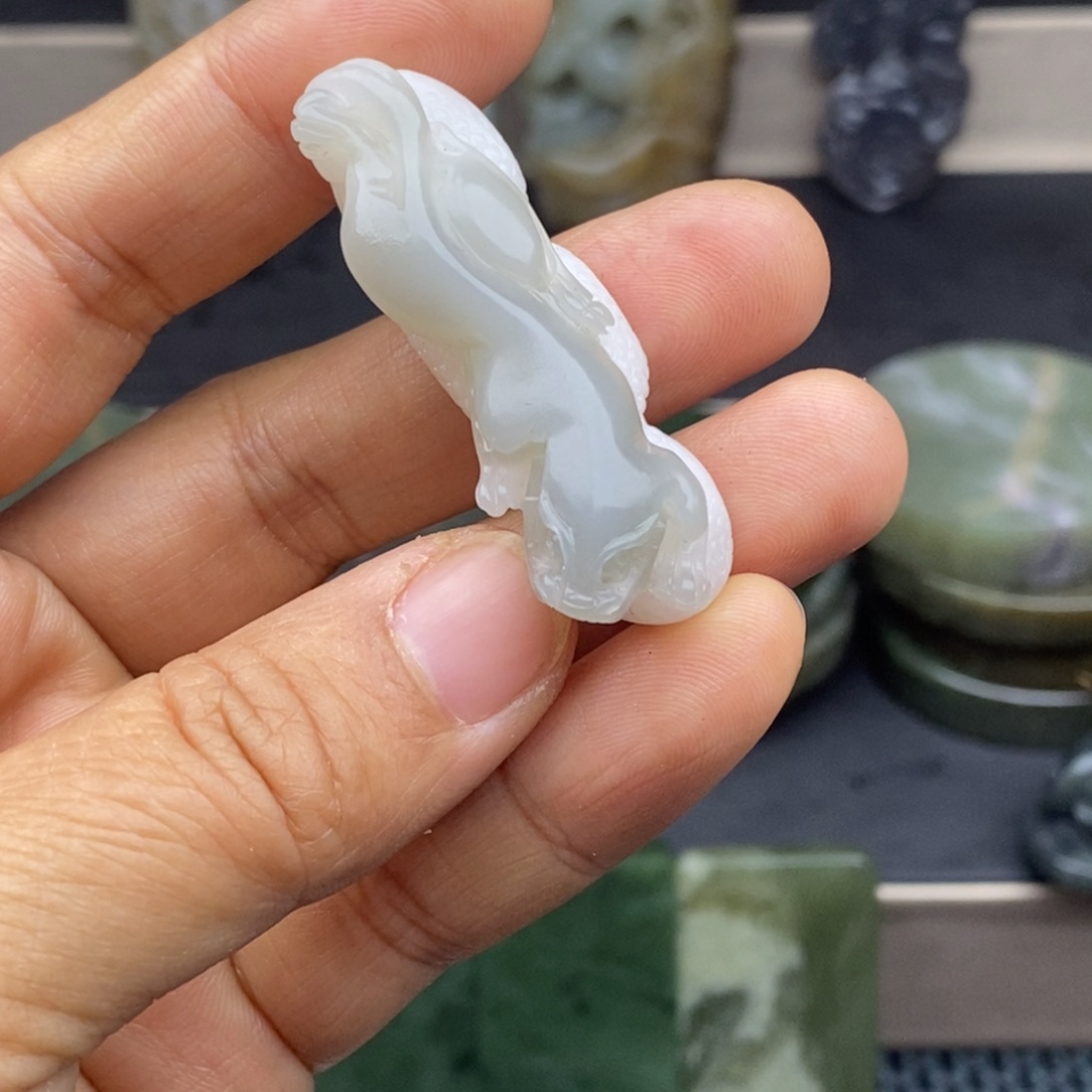 和田玉颈饰未镶嵌